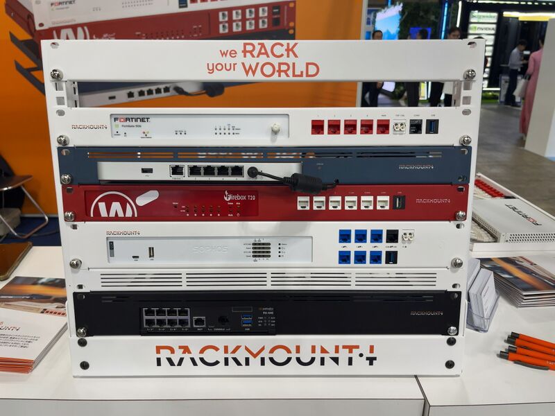 Rackmount it 01